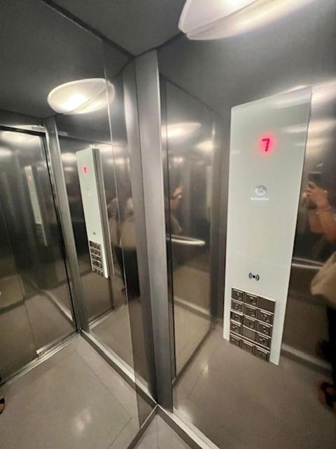 Aparthotel El Serch Andorra la Vella Dış mekan fotoğraf