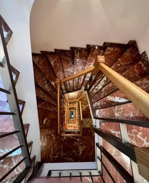 Aparthotel El Serch Andorra la Vella Dış mekan fotoğraf
