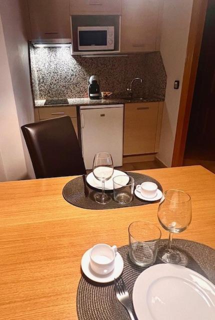 Aparthotel El Serch Andorra la Vella Dış mekan fotoğraf