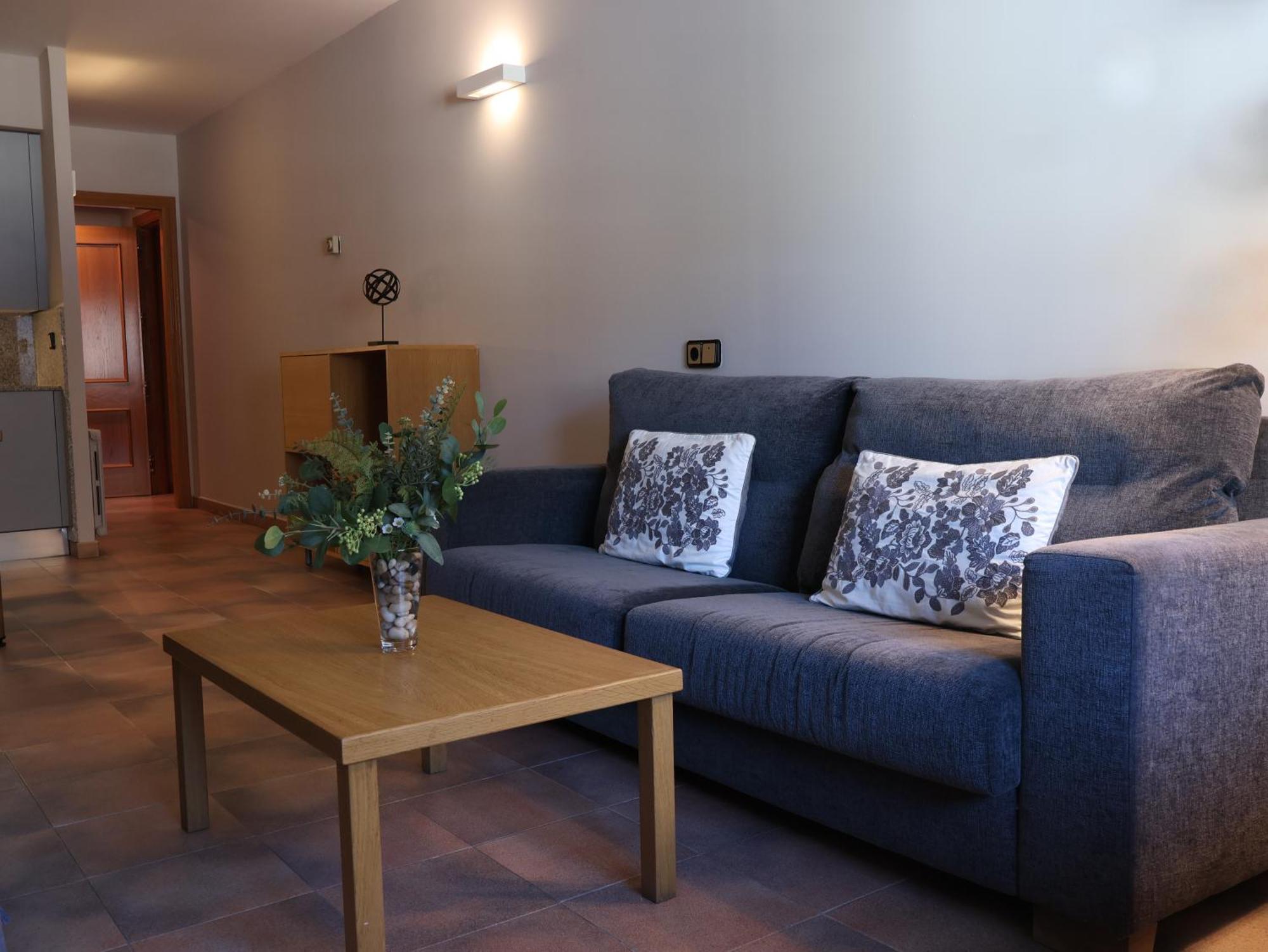 Aparthotel El Serch Andorra la Vella Dış mekan fotoğraf