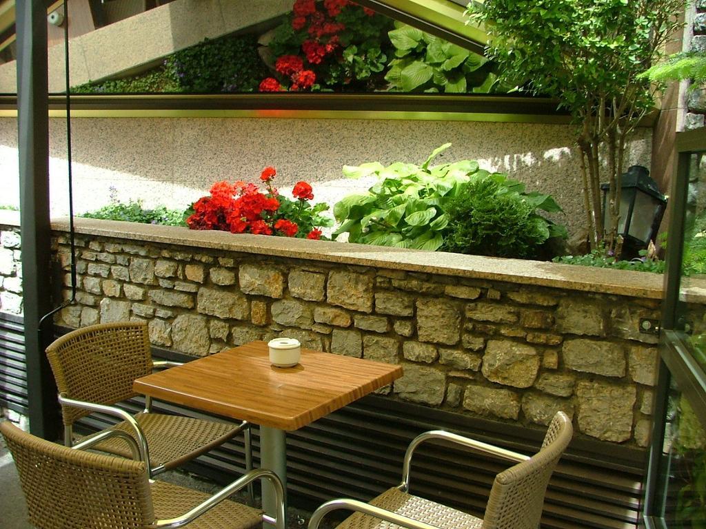 Aparthotel El Serch Andorra la Vella Dış mekan fotoğraf