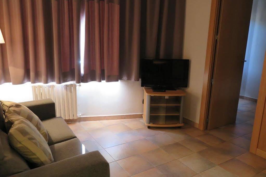 Aparthotel El Serch Andorra la Vella Dış mekan fotoğraf