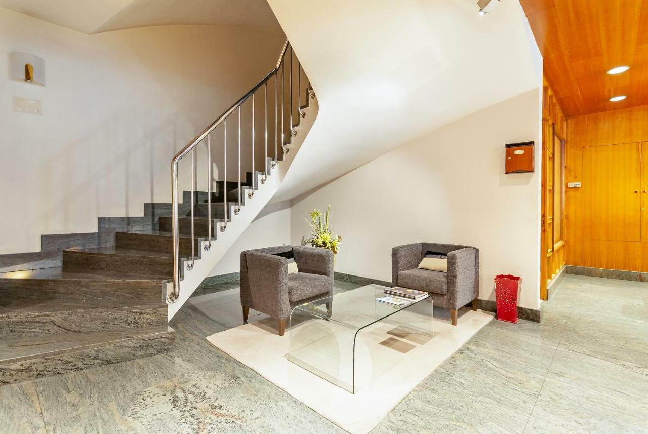 Aparthotel El Serch Andorra la Vella Dış mekan fotoğraf